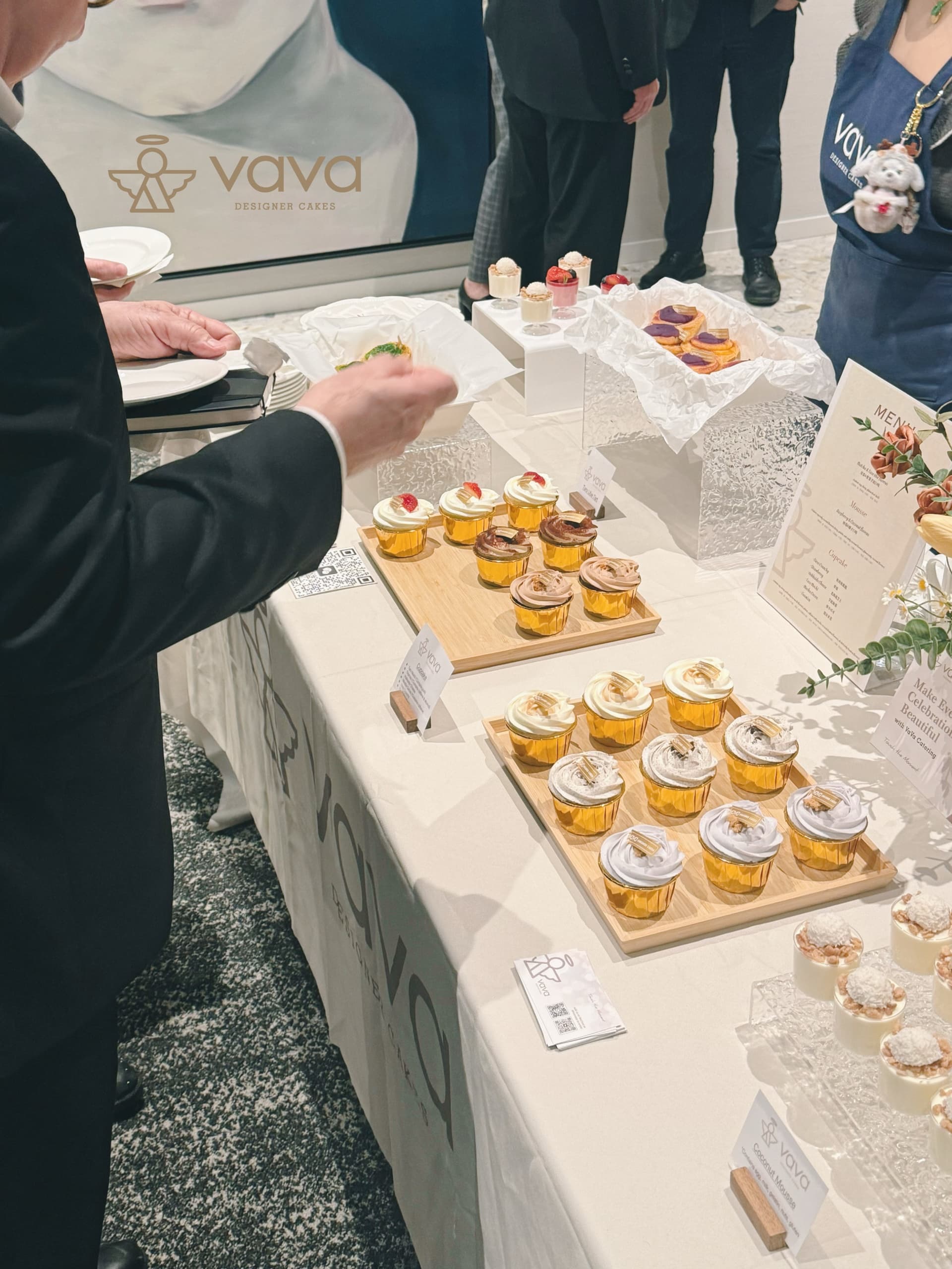 Large-scale community event dessert table